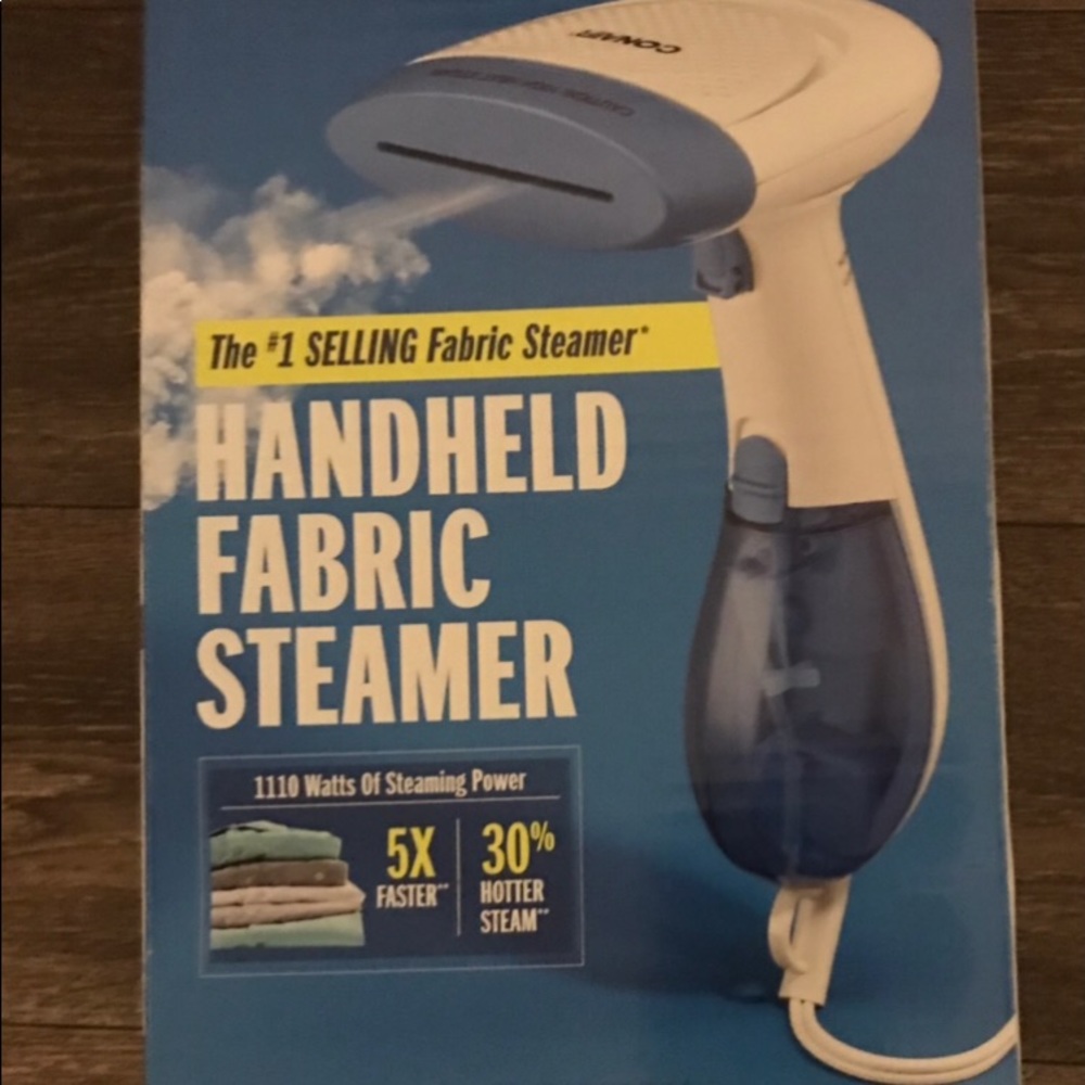 Handheld fabric steamer